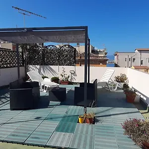 Rosa's With Terrace Cagliari